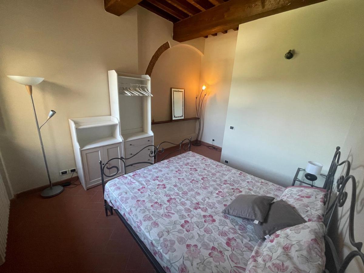 Casa Vacanza Villaggio Poggio Rosso Arezzo Kültér fotó