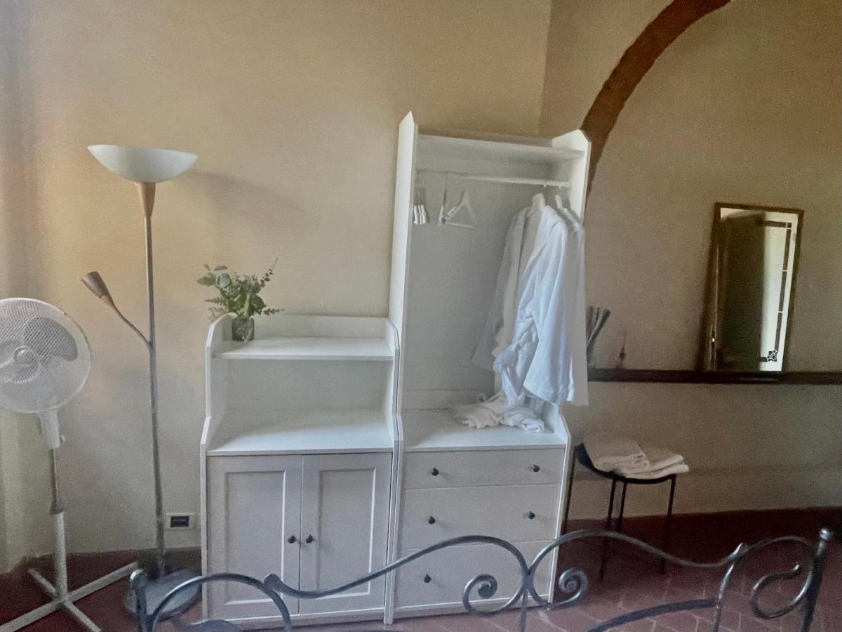 Casa Vacanza Villaggio Poggio Rosso Arezzo Kültér fotó